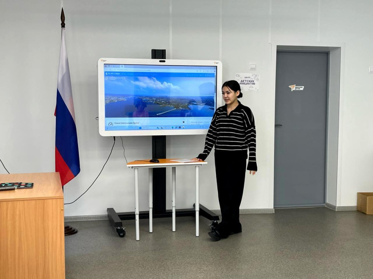 Воссоединение Крыма с Россией: Празднуем вместе!.
